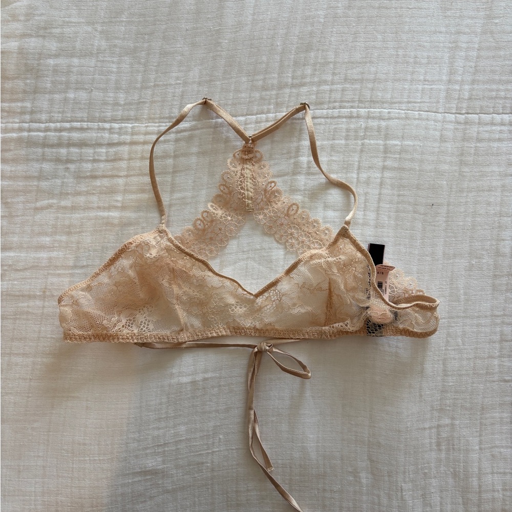 Victoria's Secret Lace Bralette in Champagne